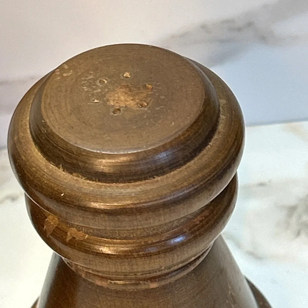Vintage Mr. Dudley Wood Salt Shaker & Pepper Mill Set Crank Grinder Mid Century